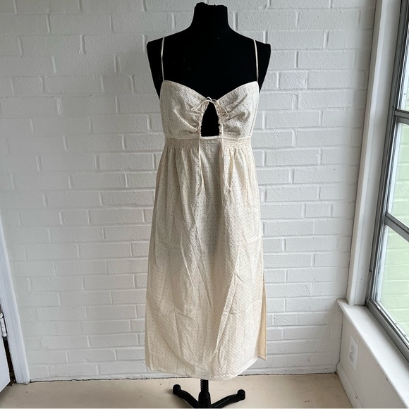 Rebecca Taylor Dresses & Skirts - Rebecca Taylor Lyra Embroidered Midi Dress